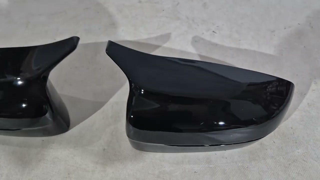 Накладки на Зеркала M-Look (с Защелками, 2 шт) Video 1