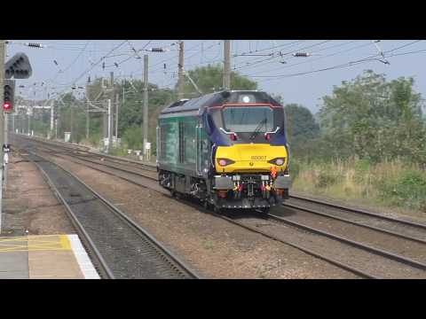 (HD) Brand new DRS livery 68007 & DB Schenker 66160 pass Durham 11/9/14