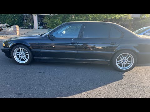 Installing Lowering Springs and Shocks in E38 BMW 740 95-01