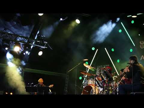 Miguel Atwood-Ferguson: Suite for Ma dukes