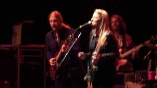 Tedeschi Trucks Band - Part of &quot;Rollin&#39; and Tumblin&#39;&quot;