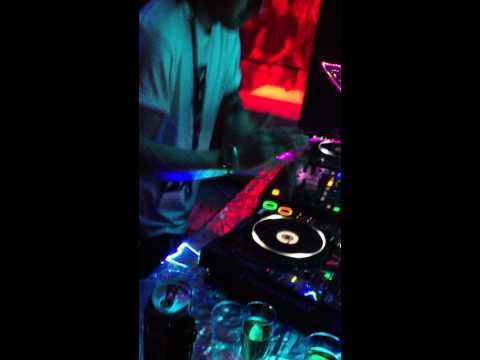 GEO FROM HELL @Les Nuits by Audrey Ben.MOV