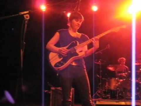 Kaki King - 04-28-10 - 07 Can Anyone Who Has Heard This Music Really Be a Bad Person