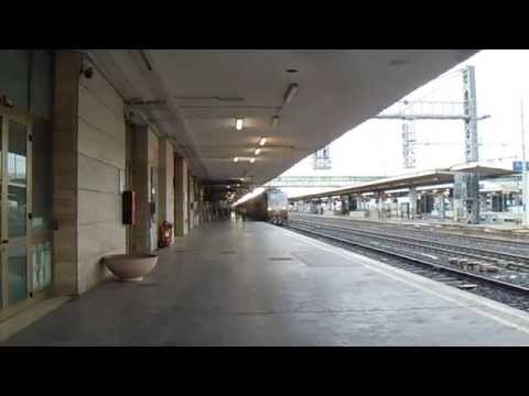 E656.274 sul Treno Pellegrini EXP 14034 Palermo Centrale - Lourdes, in partenza da Roma Ostiense