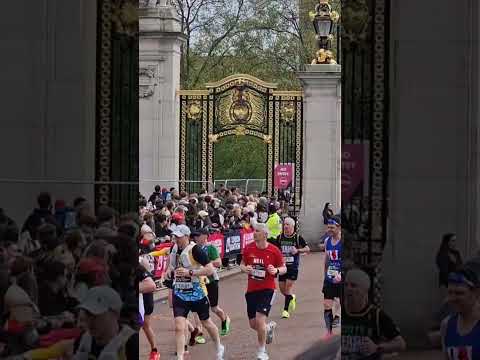 Strong Finish #londonmarathon #london #running #marathon #strong #2024 #amazing #endurance #runner