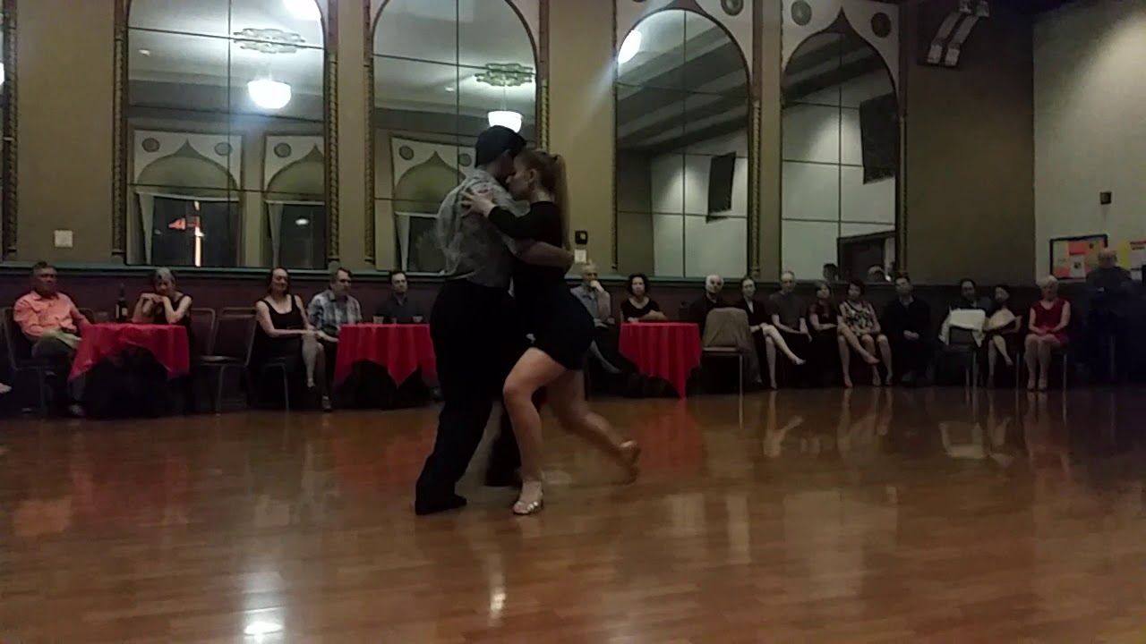Sol Gabis y Agustín Rojas, Milonga Epoca 2018.05.05 tango 2