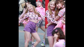 190427 세러데이 (Saturday) 초희 Chohee 147company - 슈퍼배드 SuperBad [신촌 버스킹]