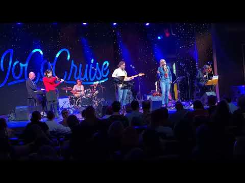 JoCo Cruise 2023 - Jonathan Coulton & Friends Tribute: What the World Needs Now, feat. Aimee Mann