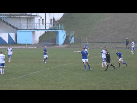 Mieszko Gniezno - Mosina druga żółta i czerwona