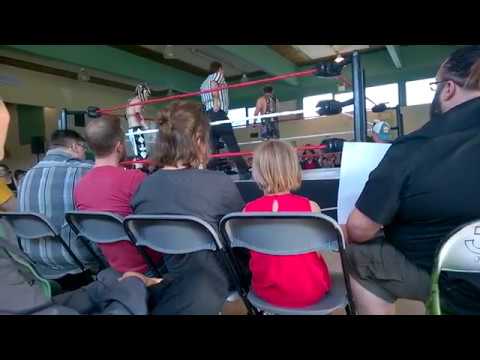 VIPW: Bathtub Weekend Bash! (7/21/18) - Haviko vs. Danni Deeds