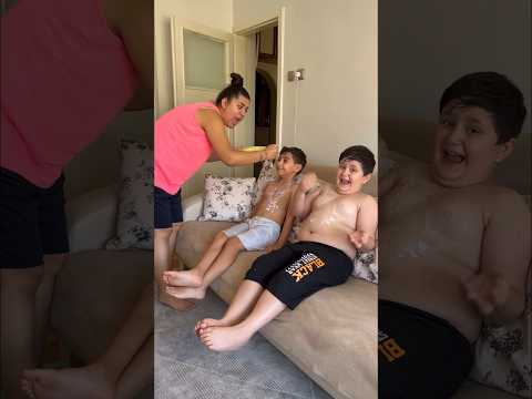 Havuzda başlarına gelene bakın😱 #vlog #birgünüm #keşfet #misafir #ironia #çocuk #havuz #shorts