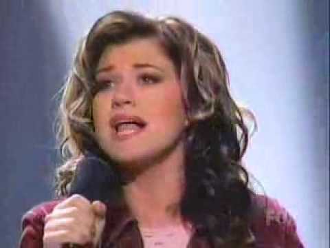 Kelly Clarkson - A Moment Like This (Winning Performance)