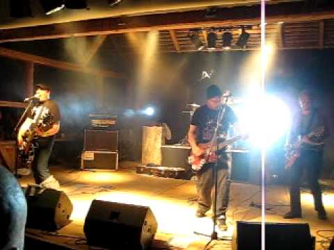 Hasta La Vista Social Club - Life Won't Be Easy (Live@Harvester Rock, 2009)