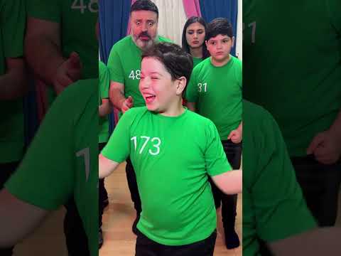 The dance music is irresistible 6 😂 Squid Game