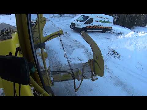 Tiekarhua kokeilemassa - miten luonnisti!