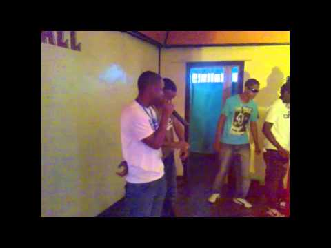 JML & Gamez feat JNC @ Blacks.wmv
