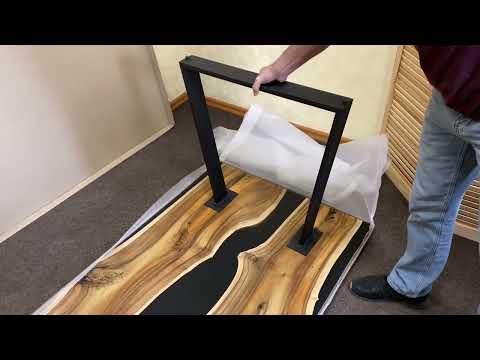 Duży stół do jadalni 160 x 90 cm ORZECH z żywicą epoksydową