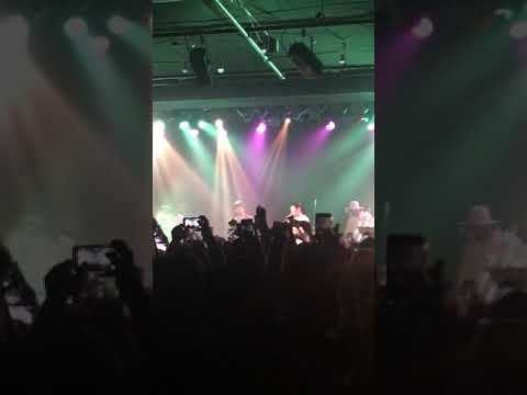 Awich     cho wavy de gomenne