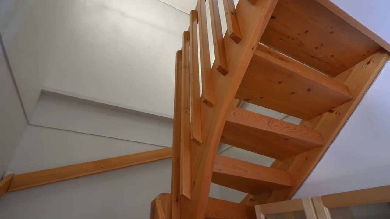 4 rum Radhus på Farstavägen 49 Farsta Stockholms kommun - video