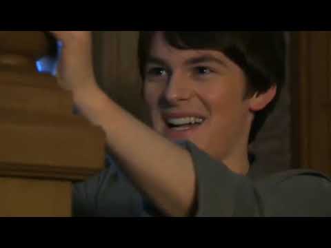 Fabian and Nina Moments From House Of Anubis (Season 1)