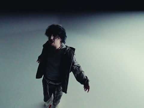 KXLLSWXTCH - HEADLOCK (Official Music Video)