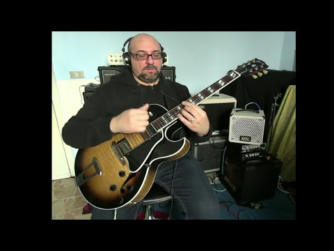 Chicago Song  (D.Sanborn) played by Andrea Braido