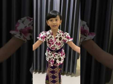 Sekar Rare “Putri Cening Ayu” oleh Divya Ishana/1B/no 16 SD Bali Public School