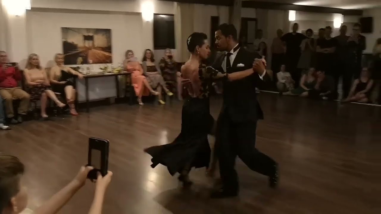 Video thumbnail for Carlos & Mirella Santos David at TAF 2023 4/4