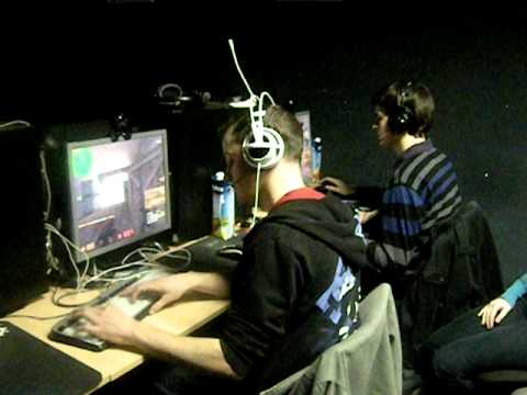 GIGABYTE LAN 2010 - eSuba vs eXtatus #1