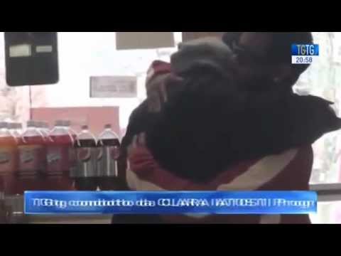 La controcopertina di TGtg: Usa, un uomo regala un biglietto della lotteria a un clochard