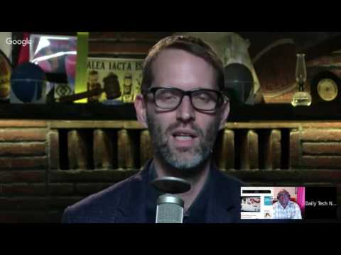 DTNS 2965 – Keeping Up with the Phoneses