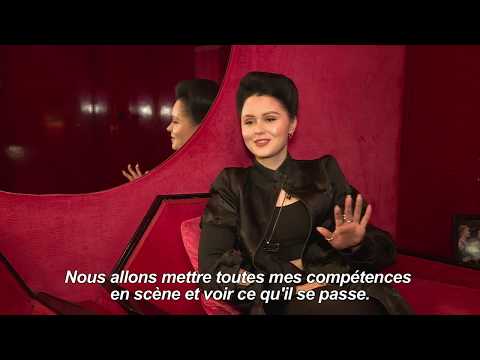 Viktoria Modesta, performeuse handicapée, invitée du Crazy Horse | AFP News