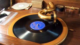 At the Jazz Band Ball - Bix Beiderbecke & his Gang - 1927 Recordng Vocalion Record