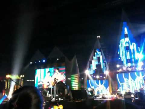 110312 Korean Music Wave in Bangkok - I'm A Loner (CN Blue)