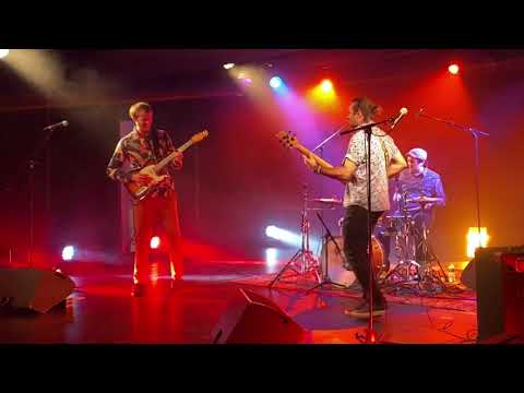 Bicho Solto (Djavan) - Trio Kaminho live @theatre des deux rives