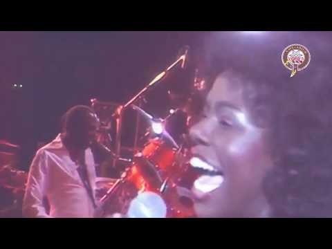Crusaders Featuring Randy Crawford - Street Life   (Reproduction  20/20)