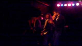 Mononc' Serge et Anonymus Resistance festive live @ l'usine Genève