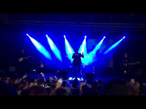 Marko Vozelj & Mojstri - Le en centimeter (live)