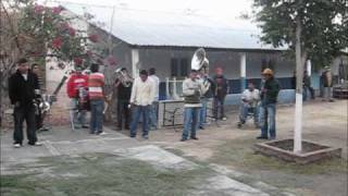 preview picture of video 'El Limon Michoacan-12 de Enero 2011 (part2)'