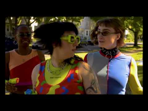 Boy Jr. - Meet Me In The Middle (Official Video)