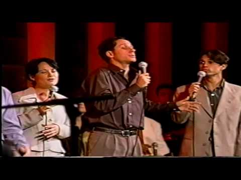 13 Tom de Vida - I Will Celebrate