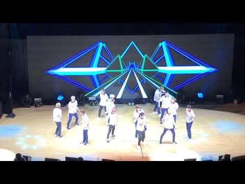 SEVENTEEN Diamond Edge World Tour in Toronto: BOOM BOOM (Part 1)
