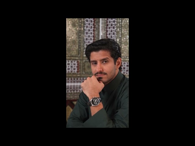 ساعة رجالية بسير جلد بلون أسود