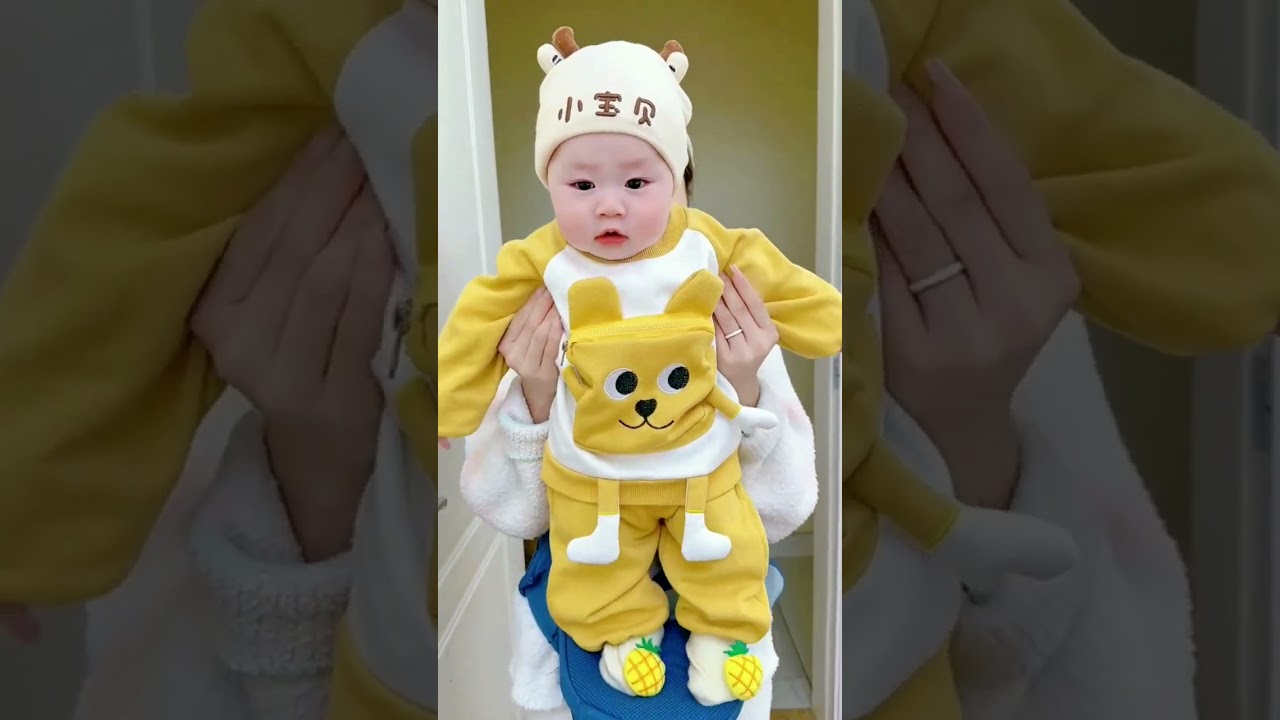 Spring is here, and we have arranged a two-piece sweatshirt set for the baby. #gadgets #trending