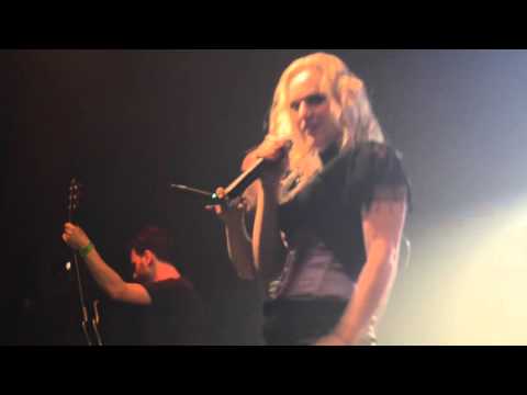 LIV KRISTINE feat. Raymond Rohonyi (Theatre of Tragedy) "On whom the Moon Doth Shine"