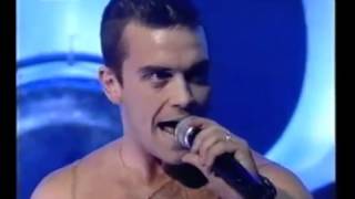 [問卦] 穿小丁還穿很透的米色長褲？？