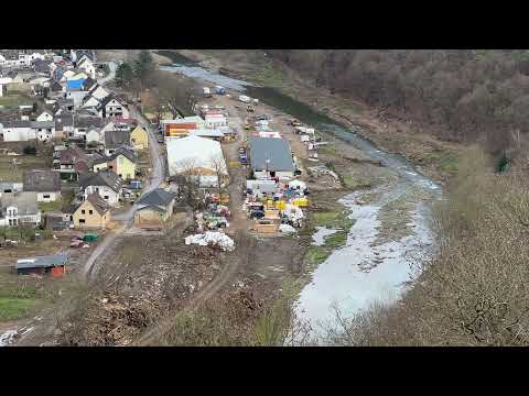 24.12.21: Katzley, Walporzheim, Wilhelms Hafen, von oben, gezoomt, Update Ahr Flutkatastrophe