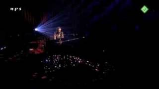 08. Norah Jones -  My dear country  (live in Amsterdam )