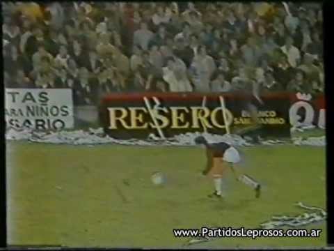 Nacional 1983 | Octavos | Ida | Newell's 0 - 0 Central | PartidosLeprosos | Completo