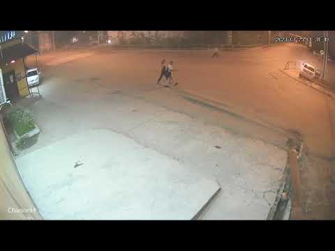 В Якутске водитель снес ограждение, едва не задавив пешеходов